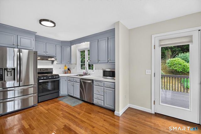95 Folly Brook Lane, Manchester, CT 06040
