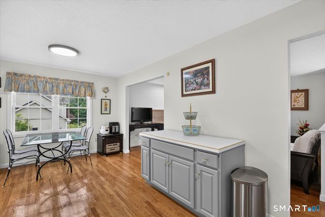 95 Folly Brook Lane, Manchester, CT 06040