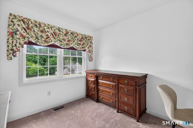 95 Folly Brook Lane, Manchester, CT 06040