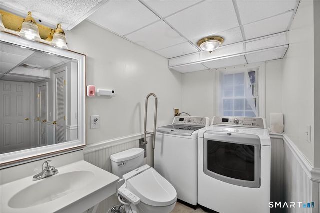 95 Folly Brook Lane, Manchester, CT 06040