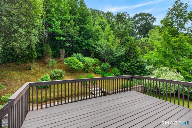 95 Folly Brook Lane, Manchester, CT 06040