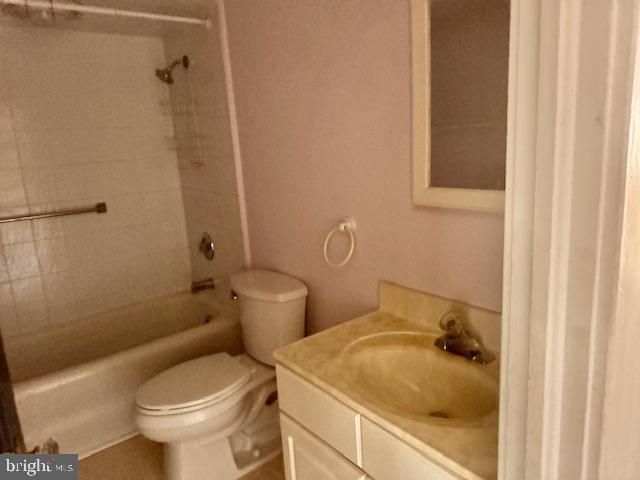 329 S MAPLE ST, Mount Carmel, PA 17851