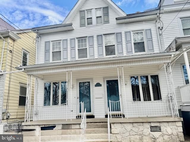 329 S MAPLE ST, Mount Carmel, PA 17851