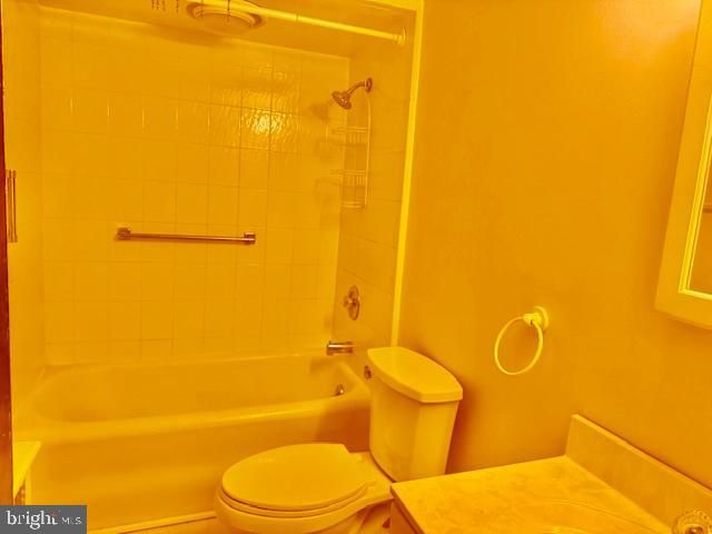 329 S MAPLE ST, Mount Carmel, PA 17851