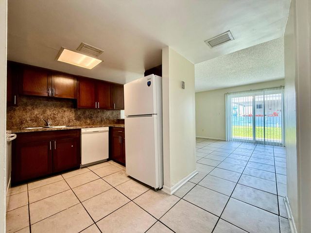 343 Gulfstream Road, Dania Beach, FL 33004