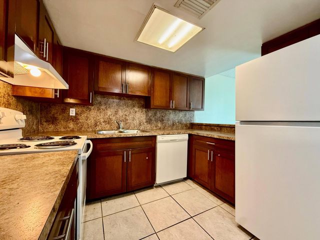 343 Gulfstream Road, Dania Beach, FL 33004