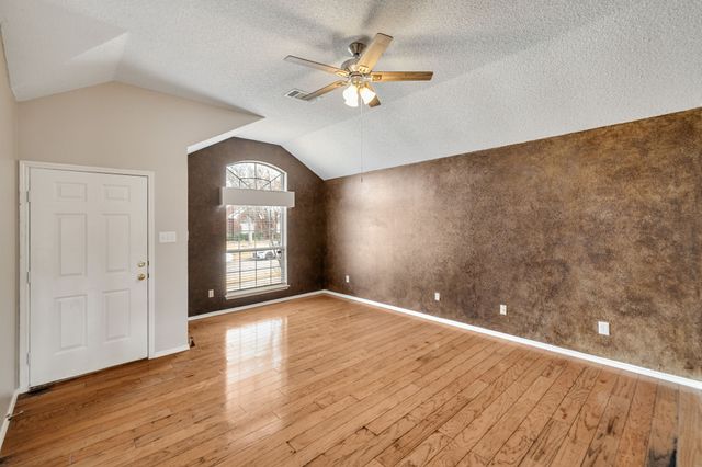 9881 Cambridge Drive, Frisco, TX 75035