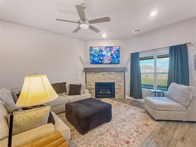 13948 Klinsman Road, Piedmont, OK 73078