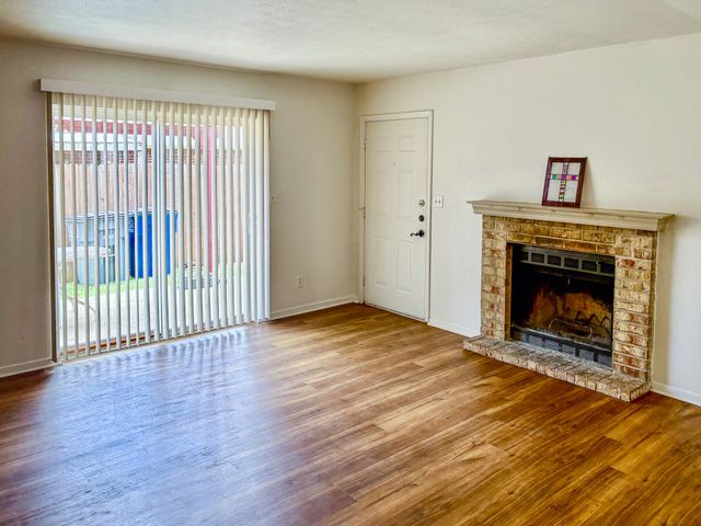 539 Bluebird Lane, Red Oak, TX 75154