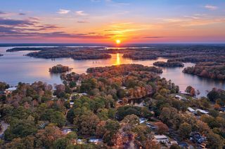 109 Cove Lane, Eutawville, SC 29048