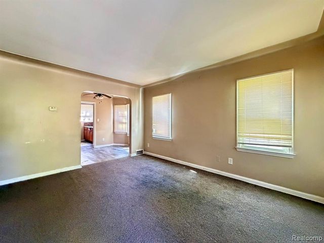 14416 Grandville Avenue, Detroit, MI 48223