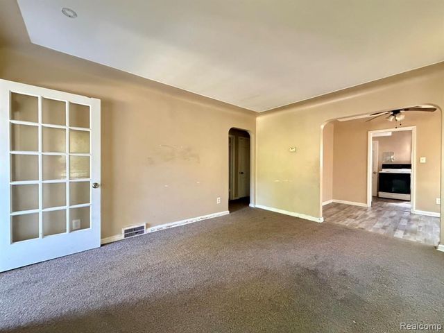 14416 Grandville Avenue, Detroit, MI 48223