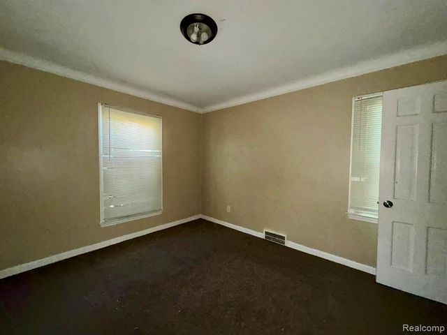 14416 Grandville Avenue, Detroit, MI 48223