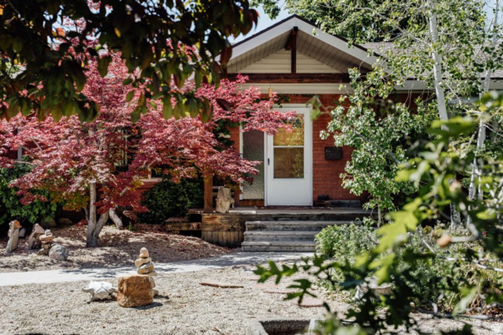 4010 S OLYMPIC WAY, Holladay, UT 84124