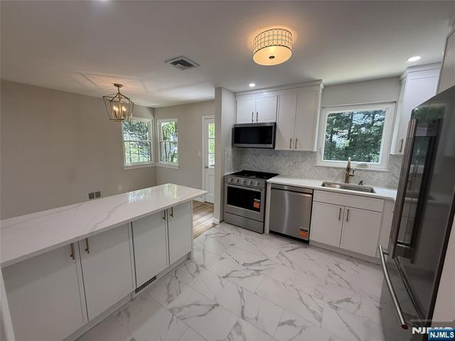 16 Valley Brook Drive, Emerson, NJ 07630