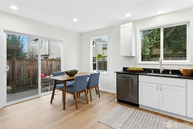 7509 Fremont Avenue N, Seattle, WA 98103