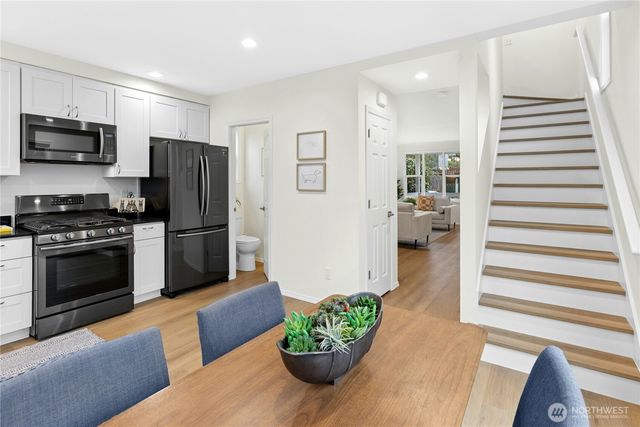 7509 Fremont Avenue N, Seattle, WA 98103