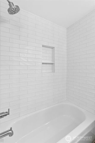 7509 Fremont Avenue N, Seattle, WA 98103