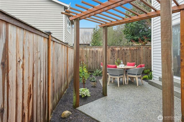 7509 Fremont Avenue N, Seattle, WA 98103