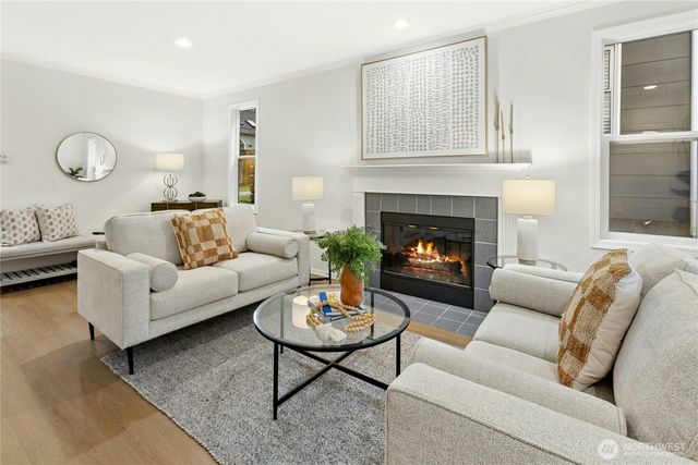 7509 Fremont Avenue N, Seattle, WA 98103