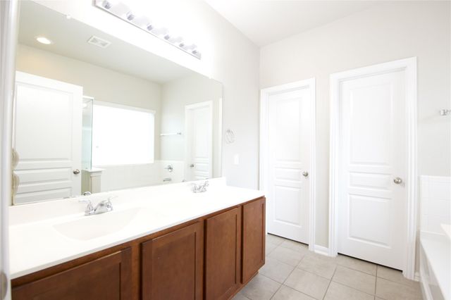 20826 Derbyshire Meadows Lane, Humble, TX 77338