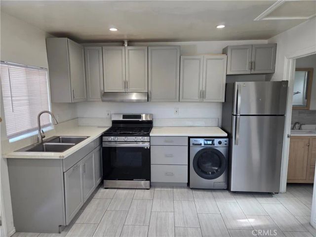 17728 Willard Street A, Reseda, CA 91335