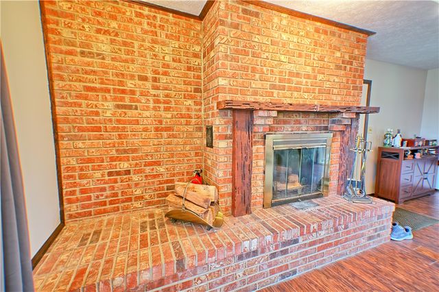 500 Woodcove Way, Beavercreek, OH 45430