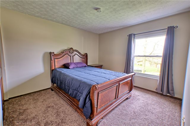 500 Woodcove Way, Beavercreek, OH 45430