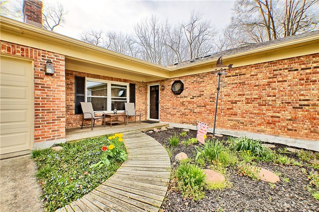 500 Woodcove Way, Beavercreek, OH 45430