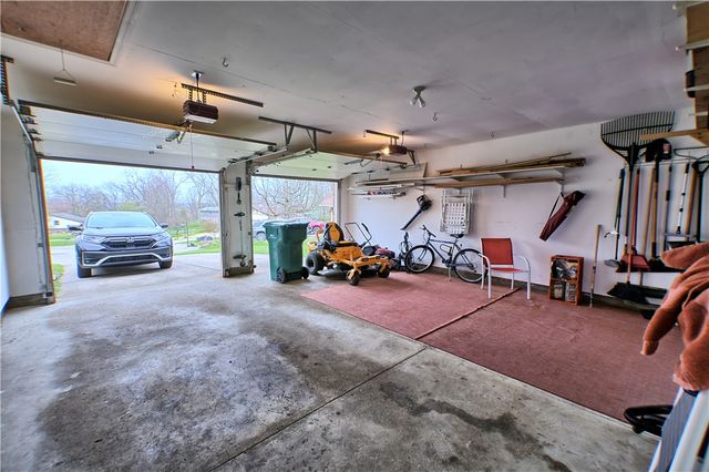 500 Woodcove Way, Beavercreek, OH 45430