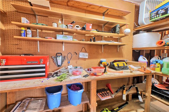 500 Woodcove Way, Beavercreek, OH 45430