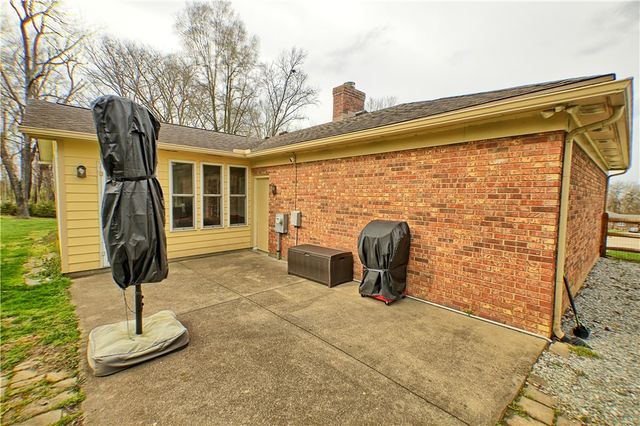 500 Woodcove Way, Beavercreek, OH 45430