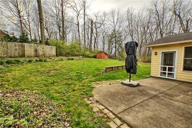 500 Woodcove Way, Beavercreek, OH 45430