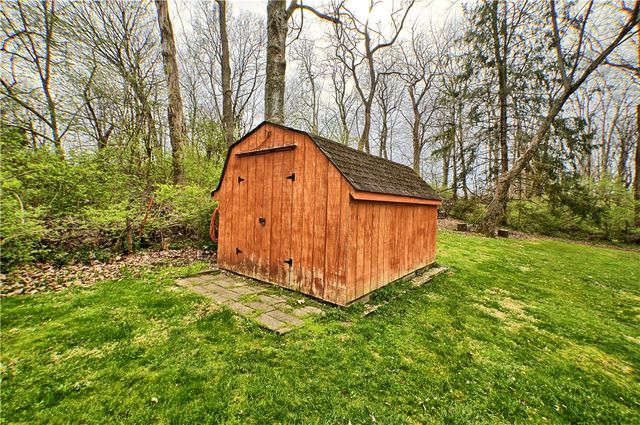 500 Woodcove Way, Beavercreek, OH 45430