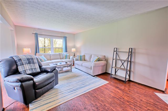 500 Woodcove Way, Beavercreek, OH 45430