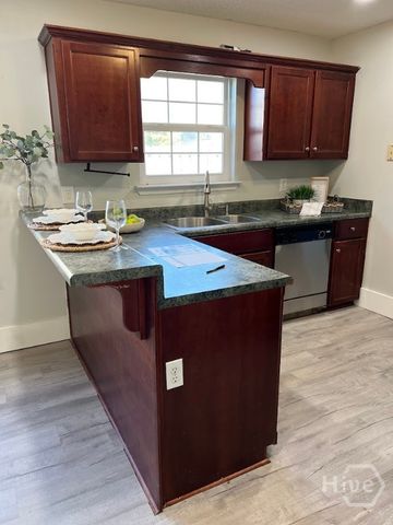 82 Saddlebrush Road, Ellabell, GA 31308