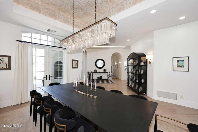 6205 E SAGE Drive, Paradise Valley, AZ 85253