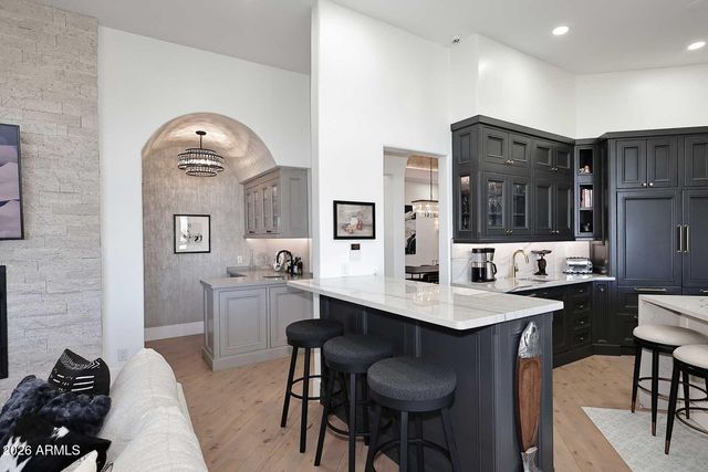 6205 E SAGE Drive, Paradise Valley, AZ 85253