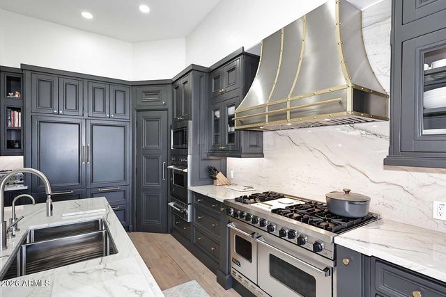 6205 E SAGE Drive, Paradise Valley, AZ 85253