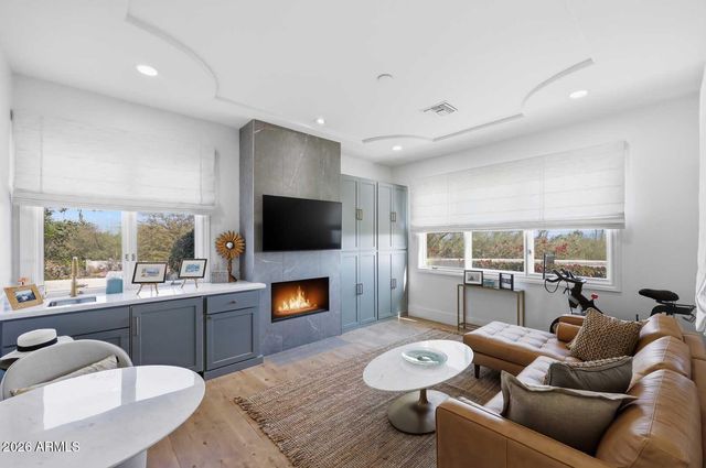 6205 E SAGE Drive, Paradise Valley, AZ 85253