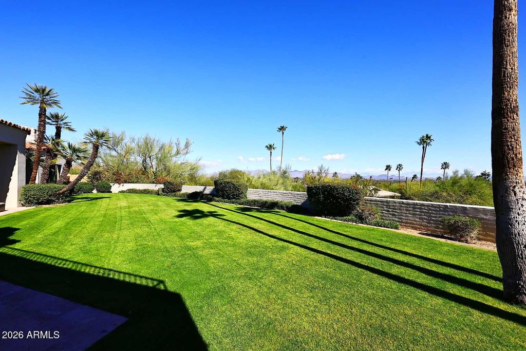 Image 50 of property listing at 6205 E SAGE Drive, Paradise Valley, AZ 85253