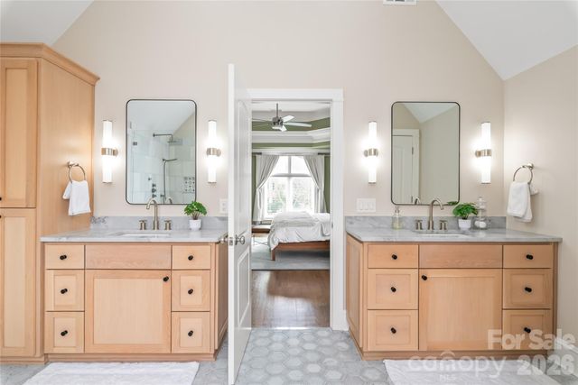 15018 Jockeys Ridge Drive, Charlotte, NC 28277