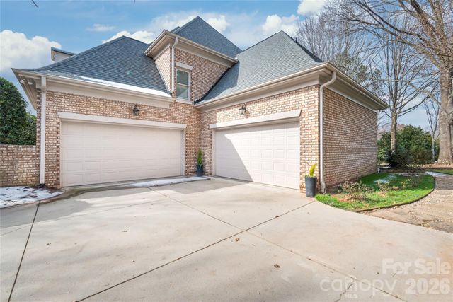 15018 Jockeys Ridge Drive, Charlotte, NC 28277