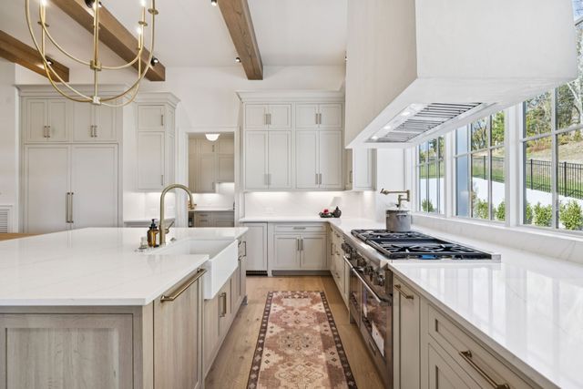 8101 Heirloom Blvd, College Grove, TN 37046