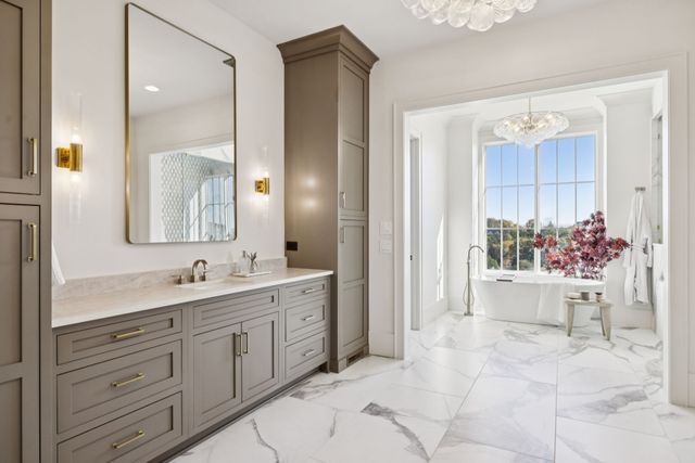 8101 Heirloom Blvd, College Grove, TN 37046