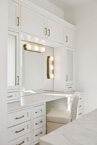 8101 Heirloom Blvd, College Grove, TN 37046