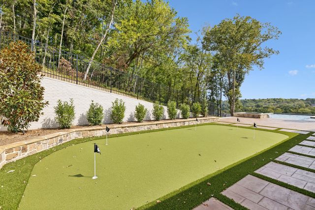 8101 Heirloom Blvd, College Grove, TN 37046