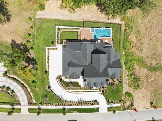 8101 Heirloom Blvd, College Grove, TN 37046