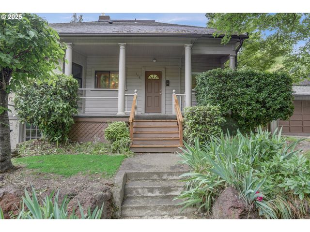 1504 Se ANKENY St, Portland, OR 97214