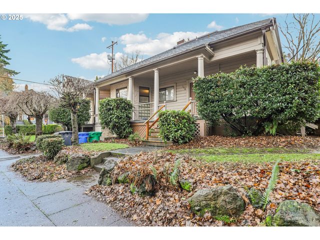 1504 Se ANKENY St, Portland, OR 97214